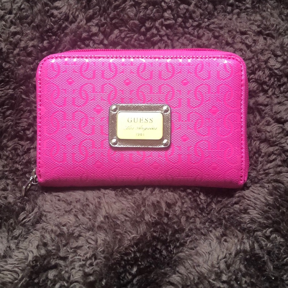 Guess Hot Pink Small Wallet